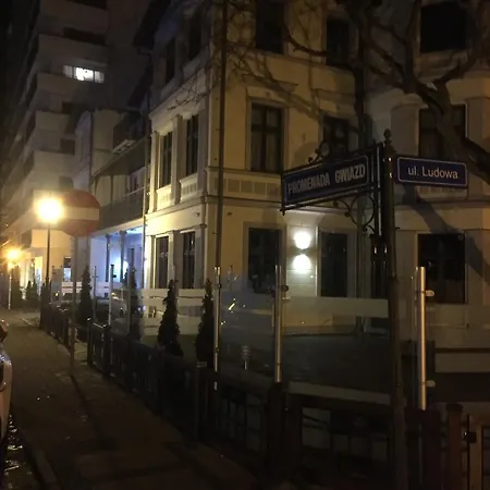 Blumare Apartament Z Widokiem Na Morze * 미엥지즈드로예