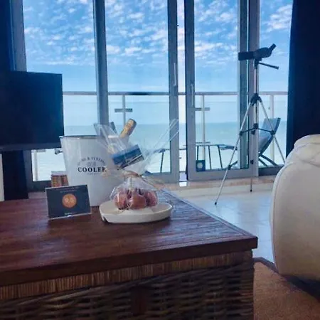 아파트 Blumare Apartament Z Widokiem Na Morze 미엥지즈드로예